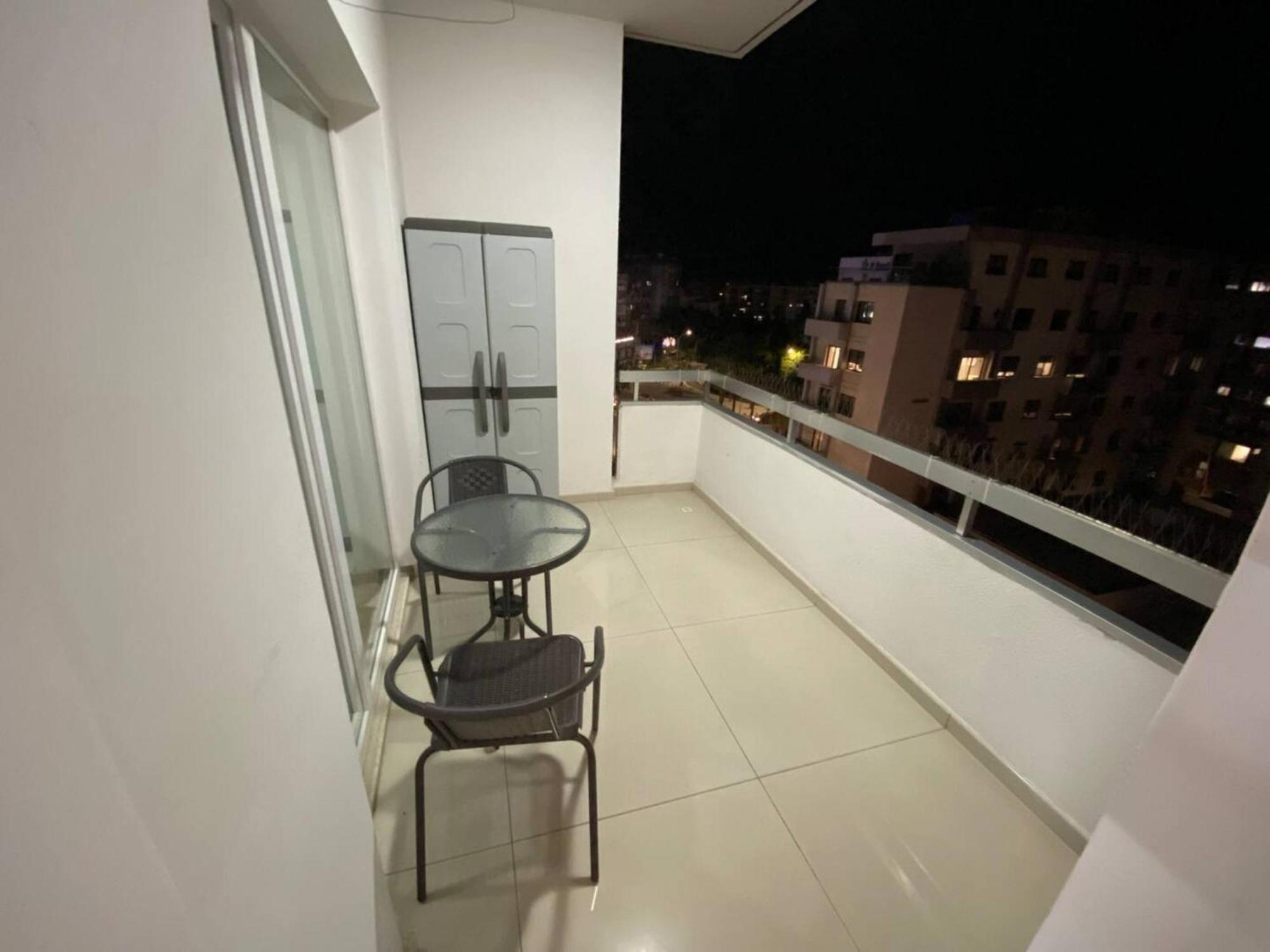 Seabreeze City Center Flats By Trulycyprus Limassol Kültér fotó